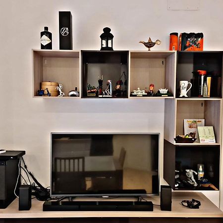 Modern Apartment Cozy Style ローマ エクステリア 写真